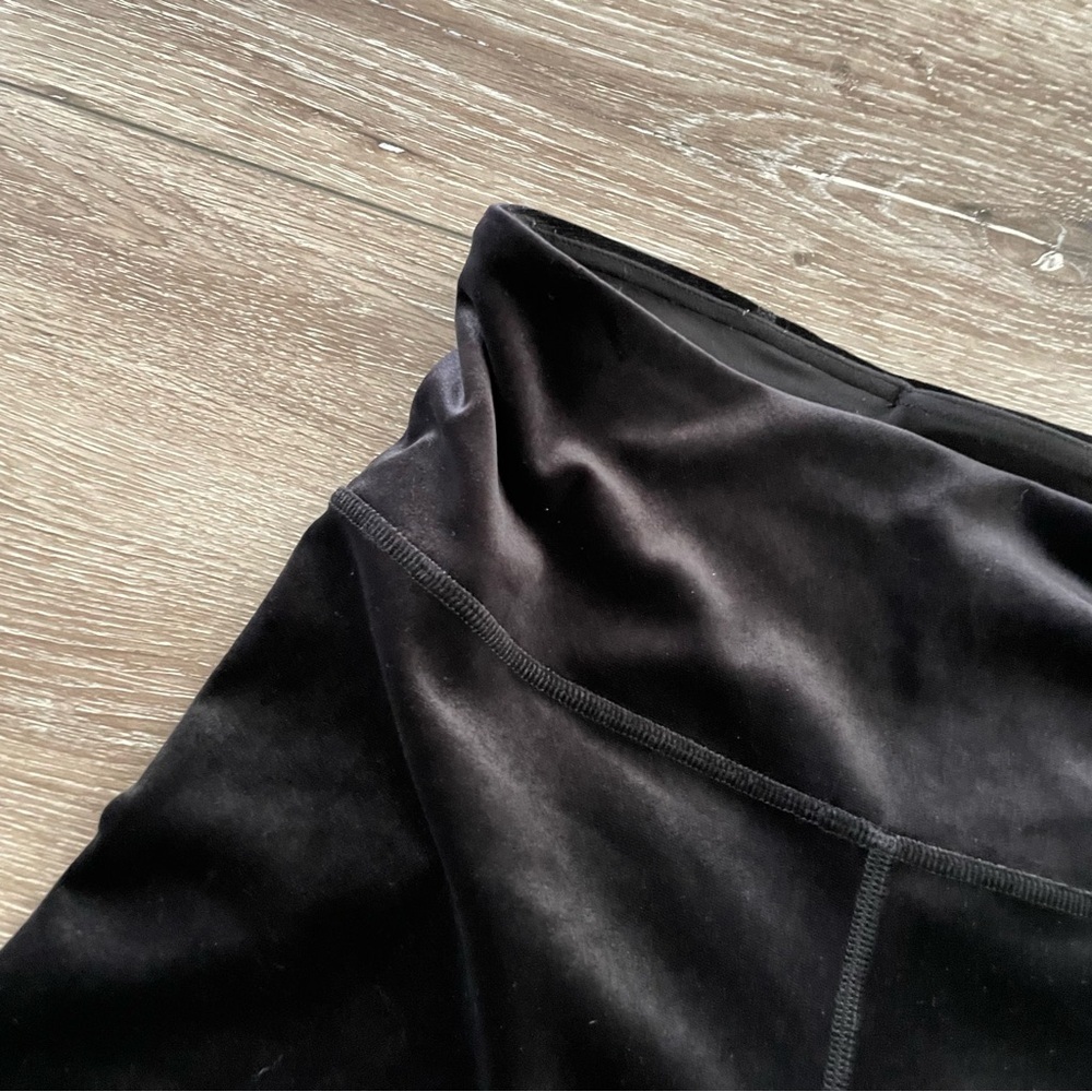ATHLETA Elation Velvet Tight Size S/P Black High Rise - Picture 7 of 9